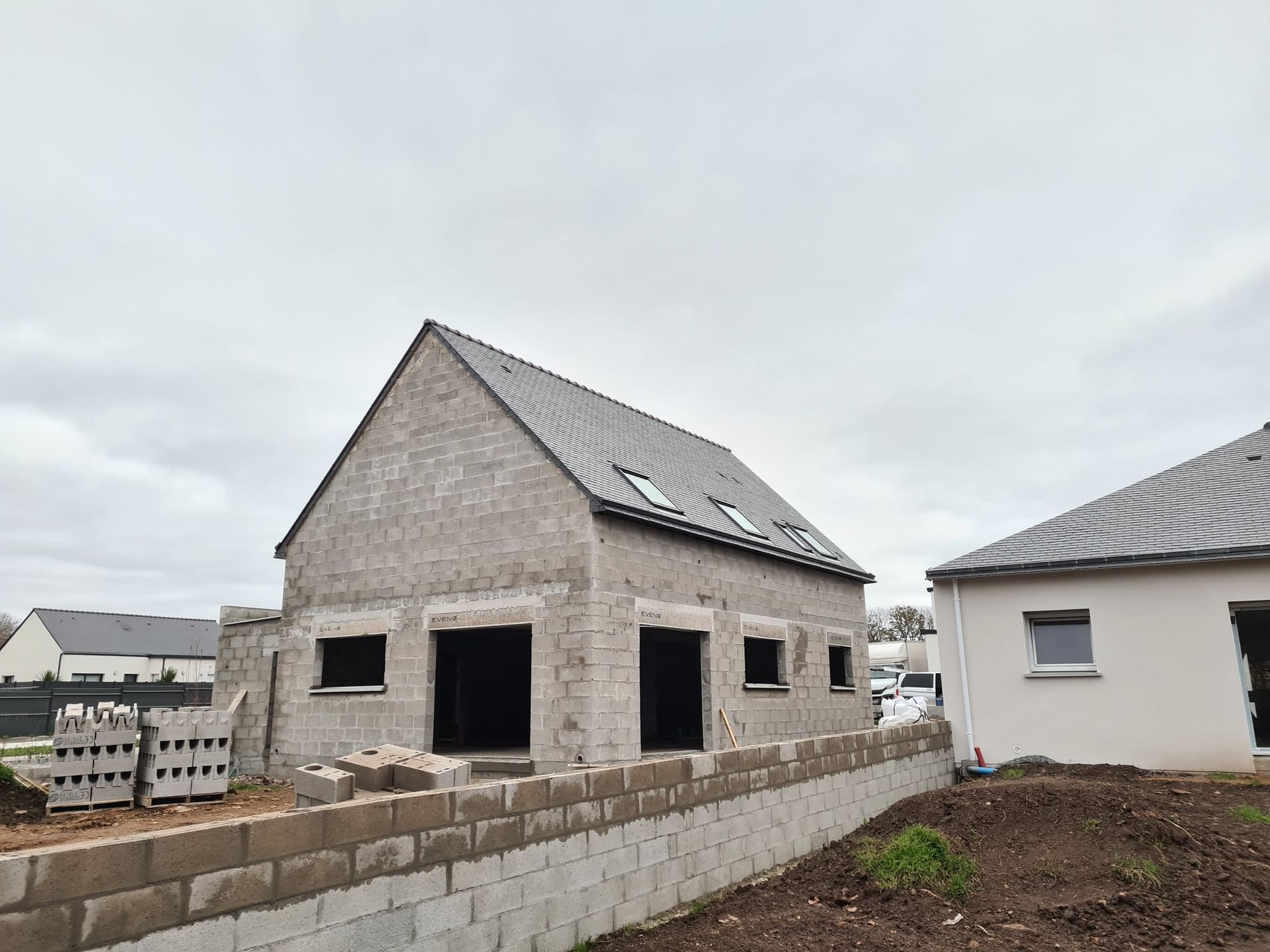 Toiture en ardoise pour une maison