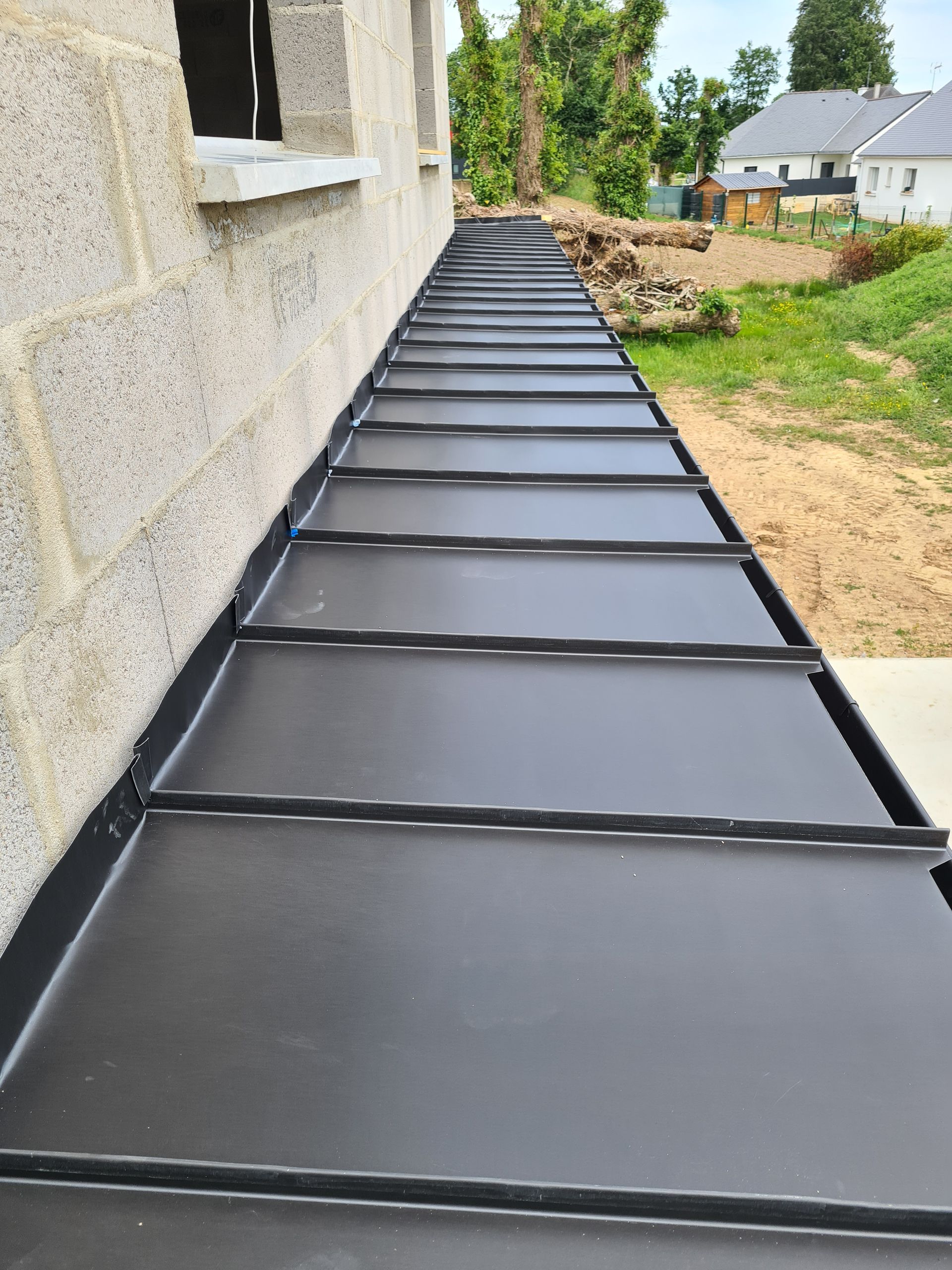 Avancée de toit en aluminium