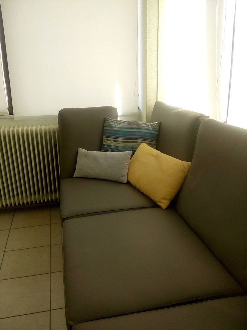 Δερματολόγος - Αφροδισιολόγος ΑΓΓΕΛΙΚΗ - ΒΙΚΤΩΡΙΑ ΡΟΥΣΣΑΚΗ - ΣΟΥΛΤΣΕ