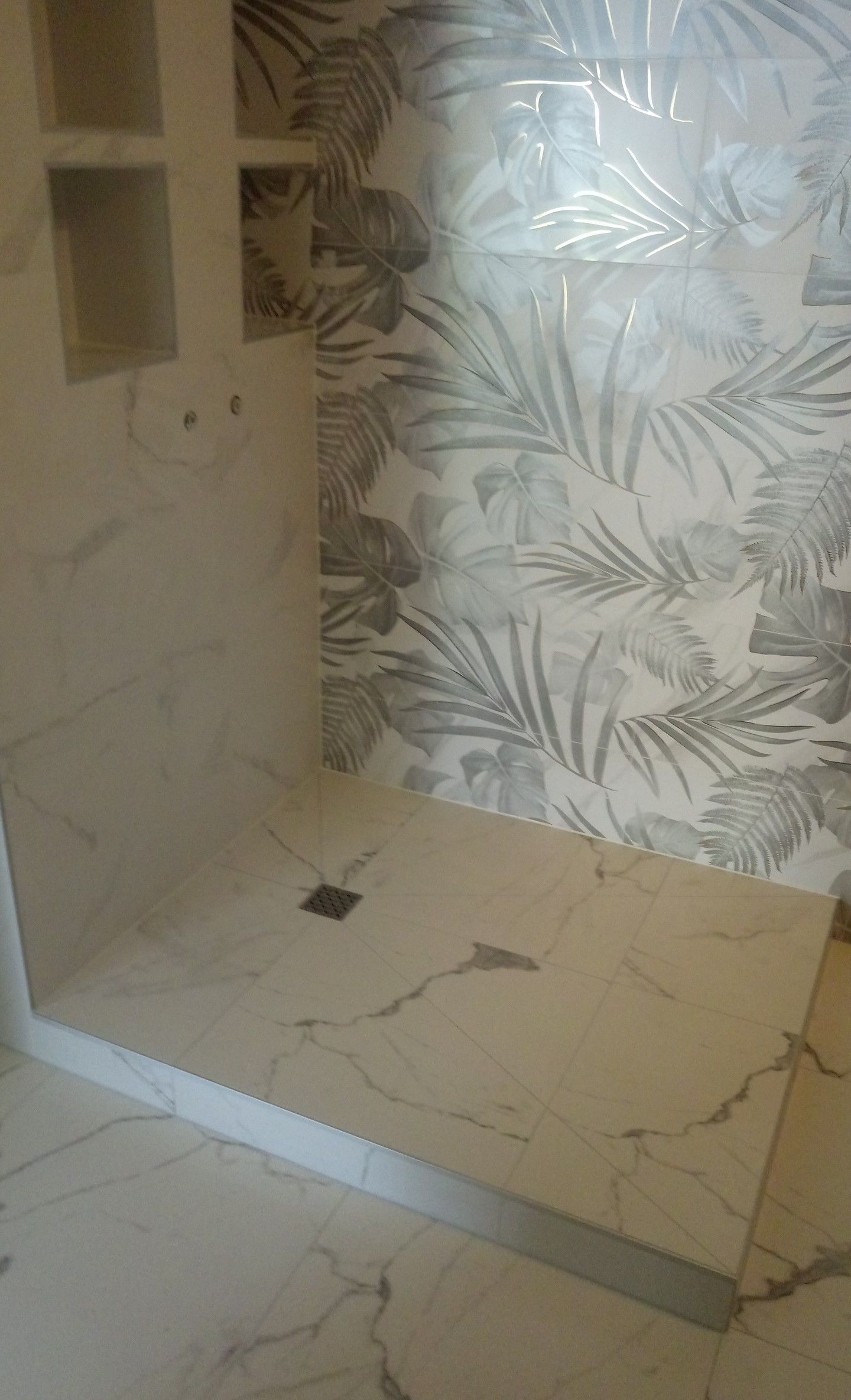 Salle de bains en pierre naturelle