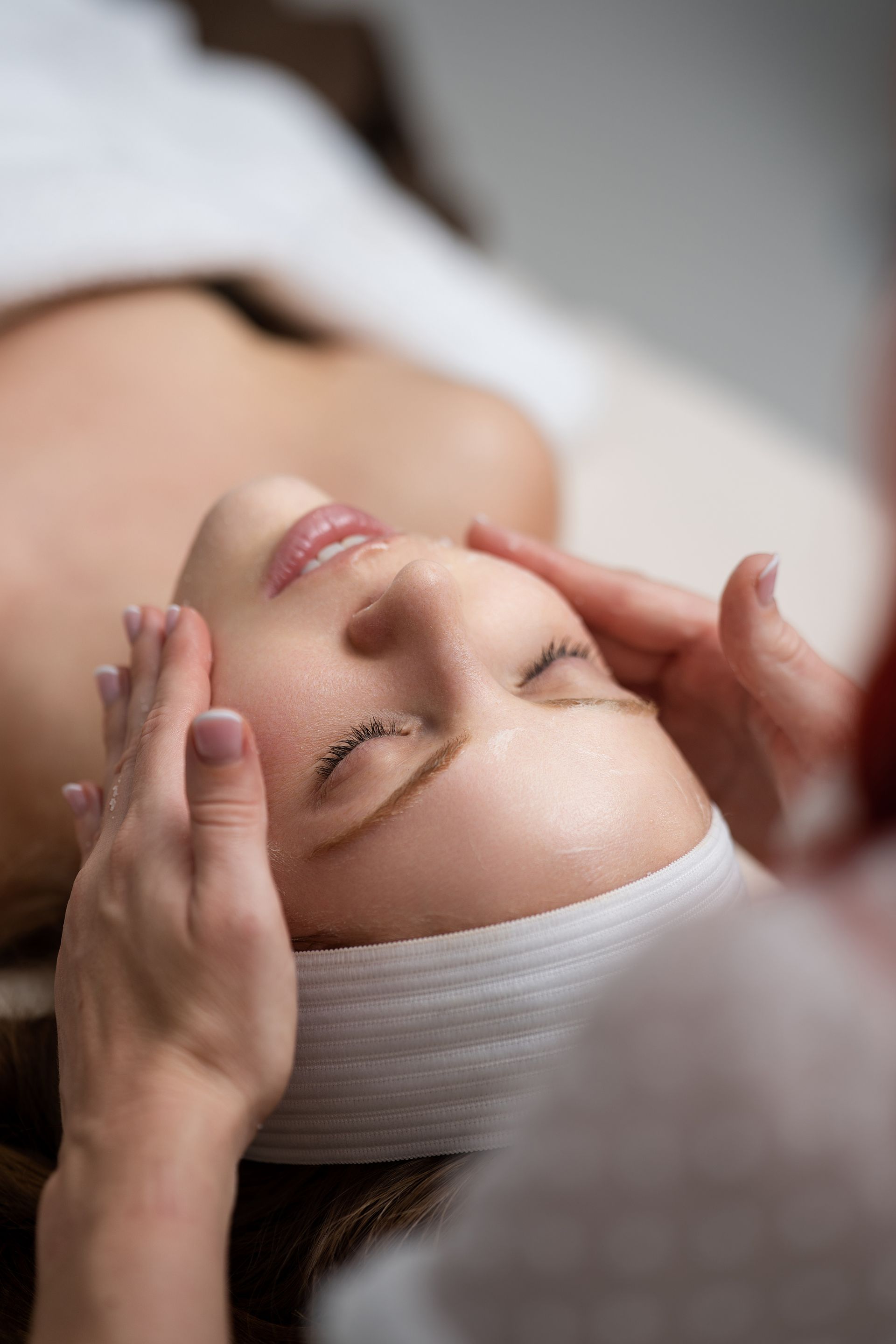 Vers la page Soins du visage.