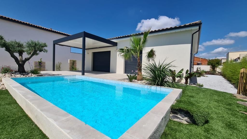 Construction de piscine avec PVC armé