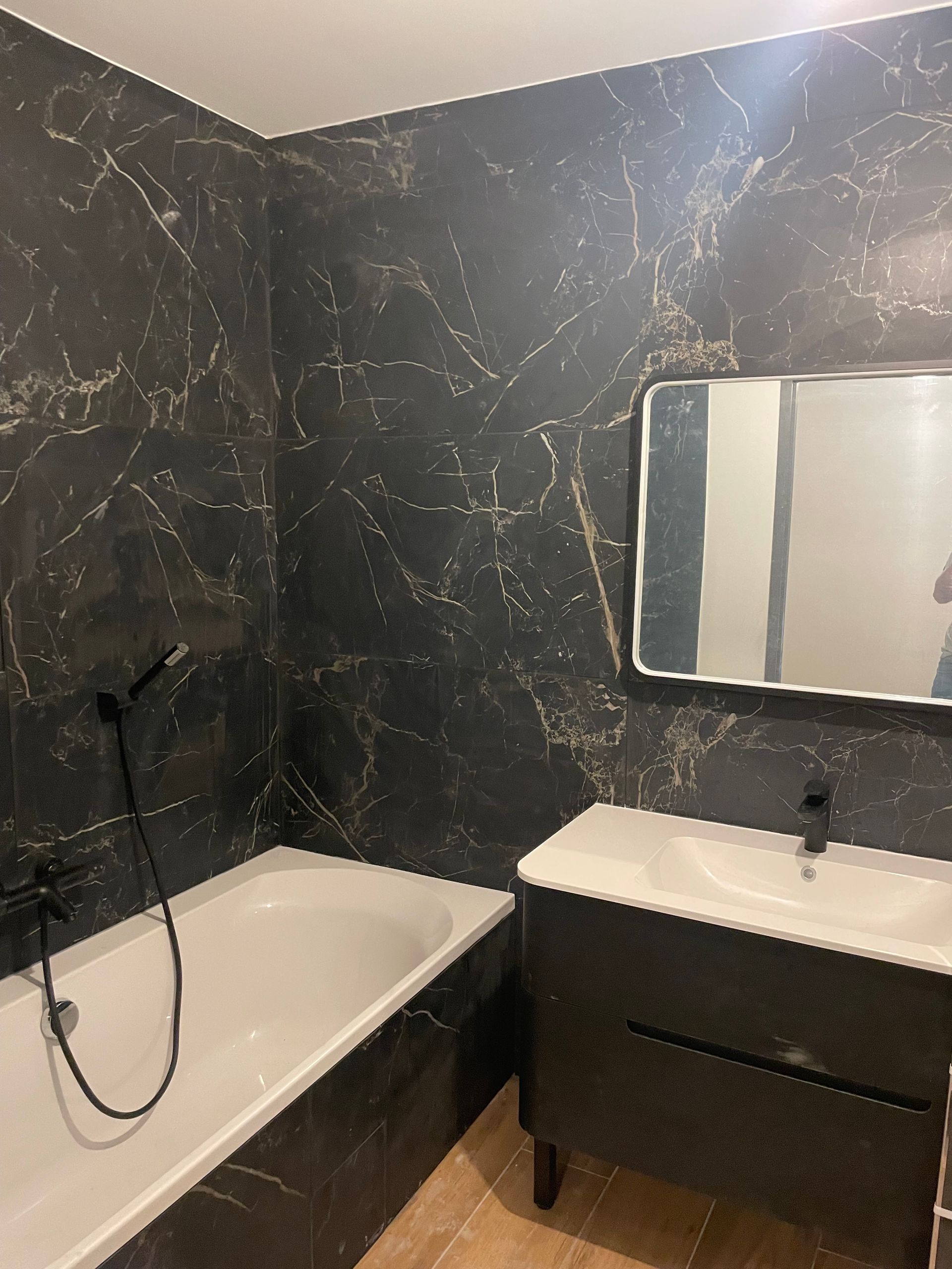 Carrelage grand carreau imitation marbre