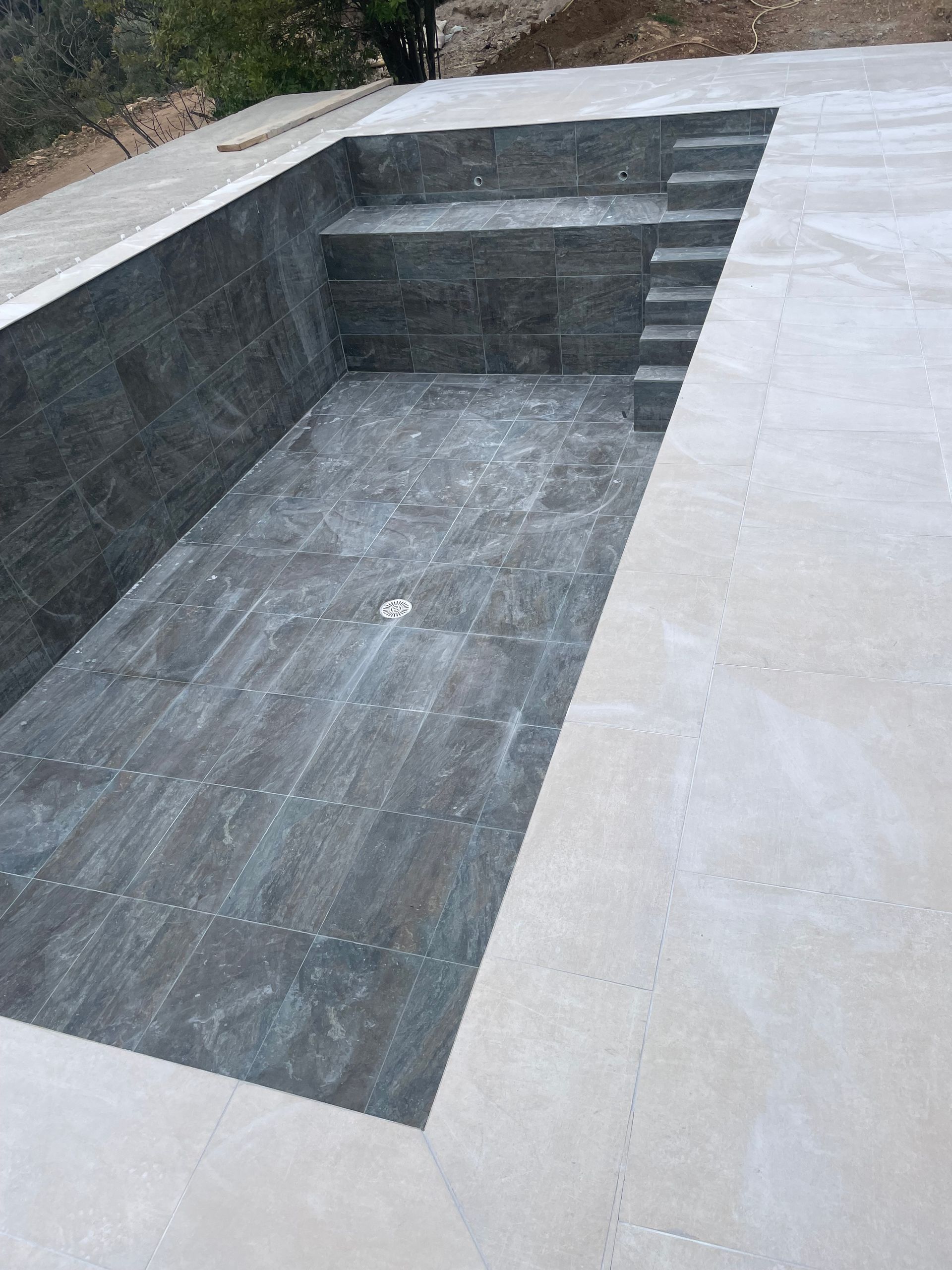 Carrelage de bassin extérieur