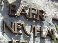 Schriftzug Bronze - Kurt Ackermann Bildhauerei Grabmalkunst GmbH