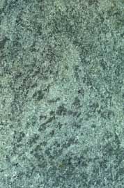 geschliffener Stein - Kurt Ackermann Bildhauerei Grabmalkunst GmbH