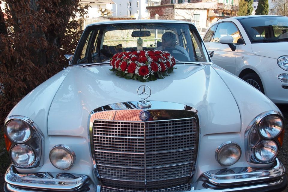 Bild Hochzeitslimousine Mercedes