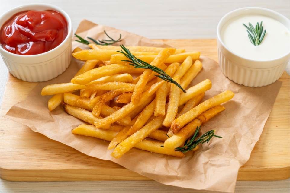 Een 3D-model van een foodtruck met de deur open.