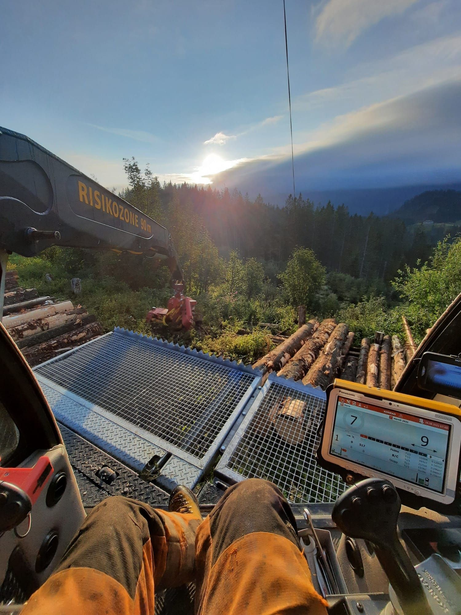 Forstwirtschaft - Baumgartner Forst AG - Marbach