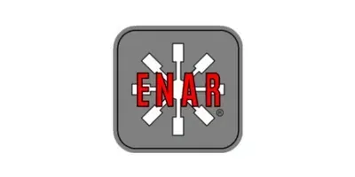 Logotipo de ENAR con el texto “ENAR” en rojo dentro de un cuadro gris.