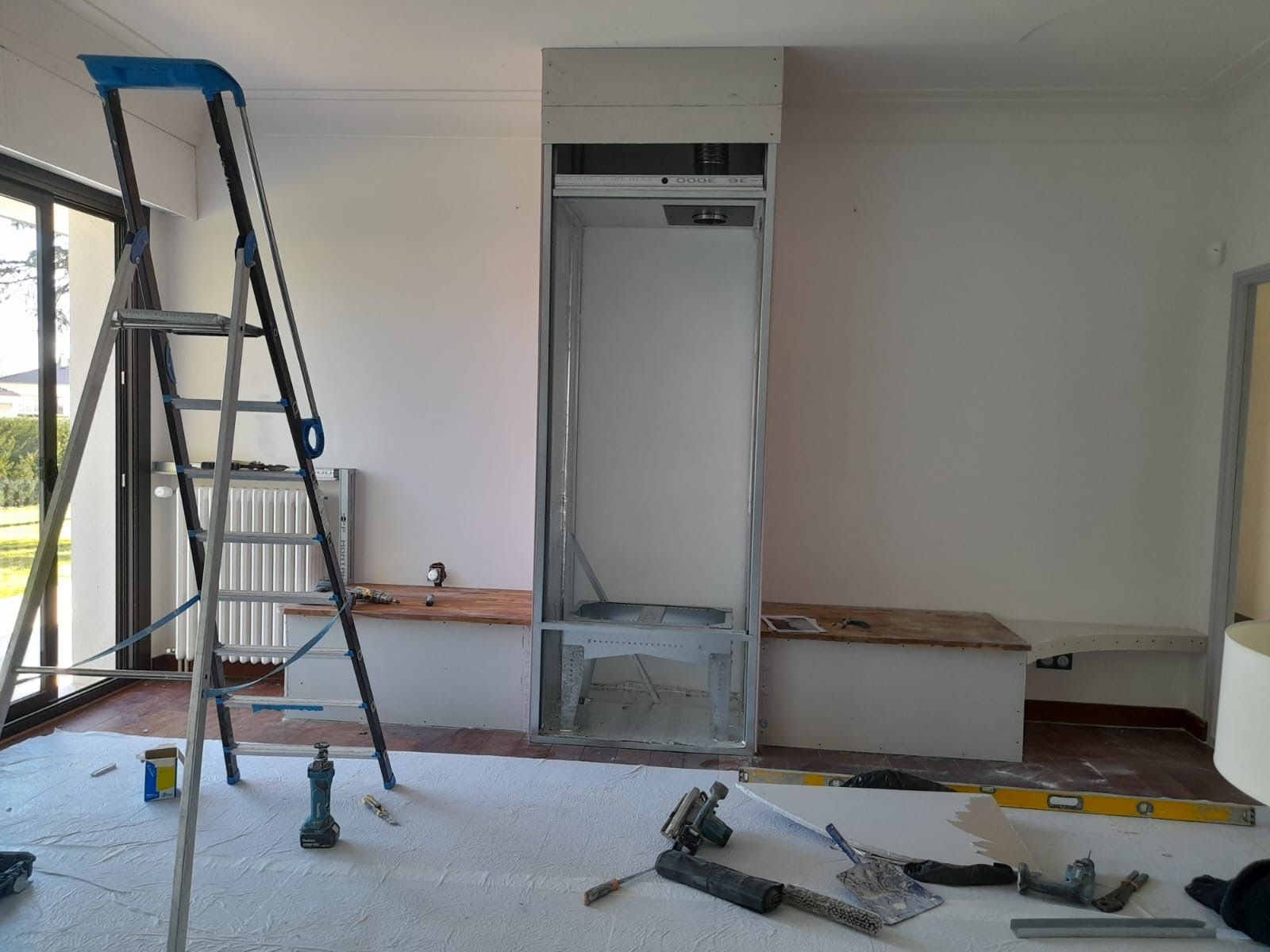 Pose de plaques de platre anti feu