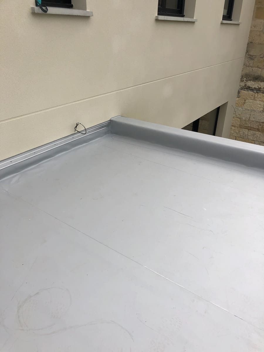 Membrane de protection blanche 1