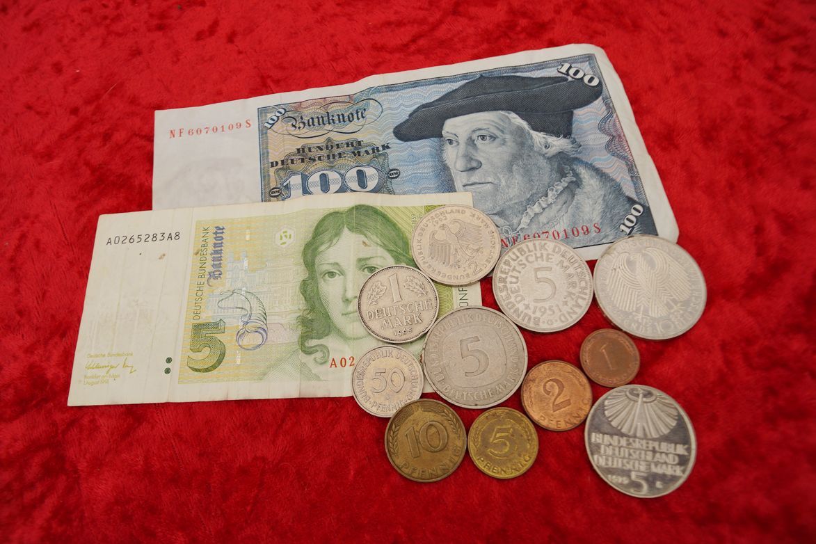 DM Münzen und Scheine
