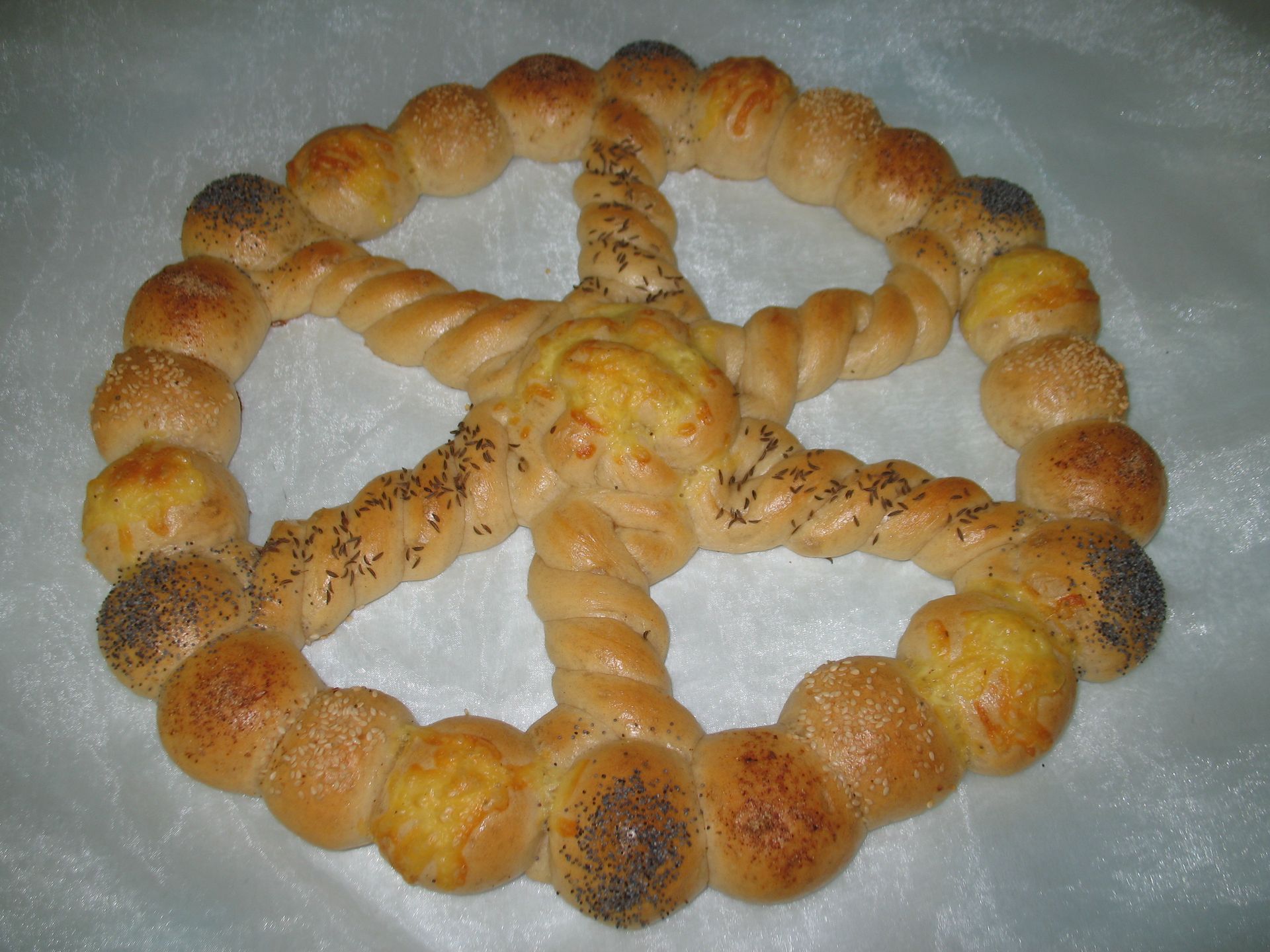 Zwei längliche Brötchen