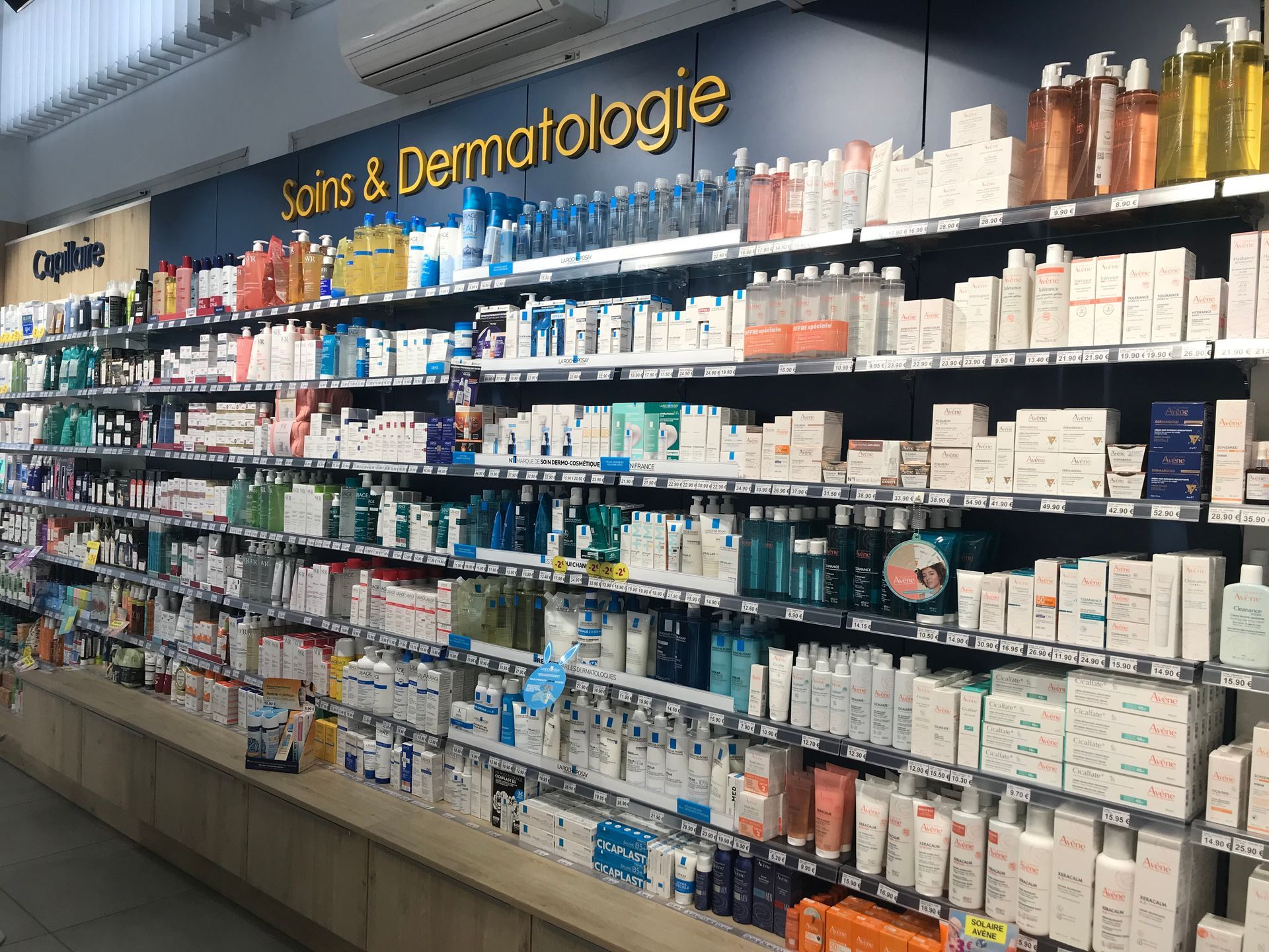 Des crèmes pour le visage.