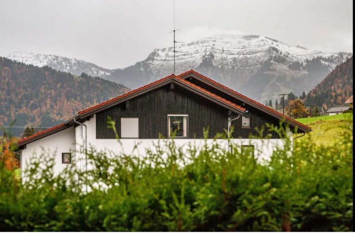 Eigene Terrasse mit Hochgratblick