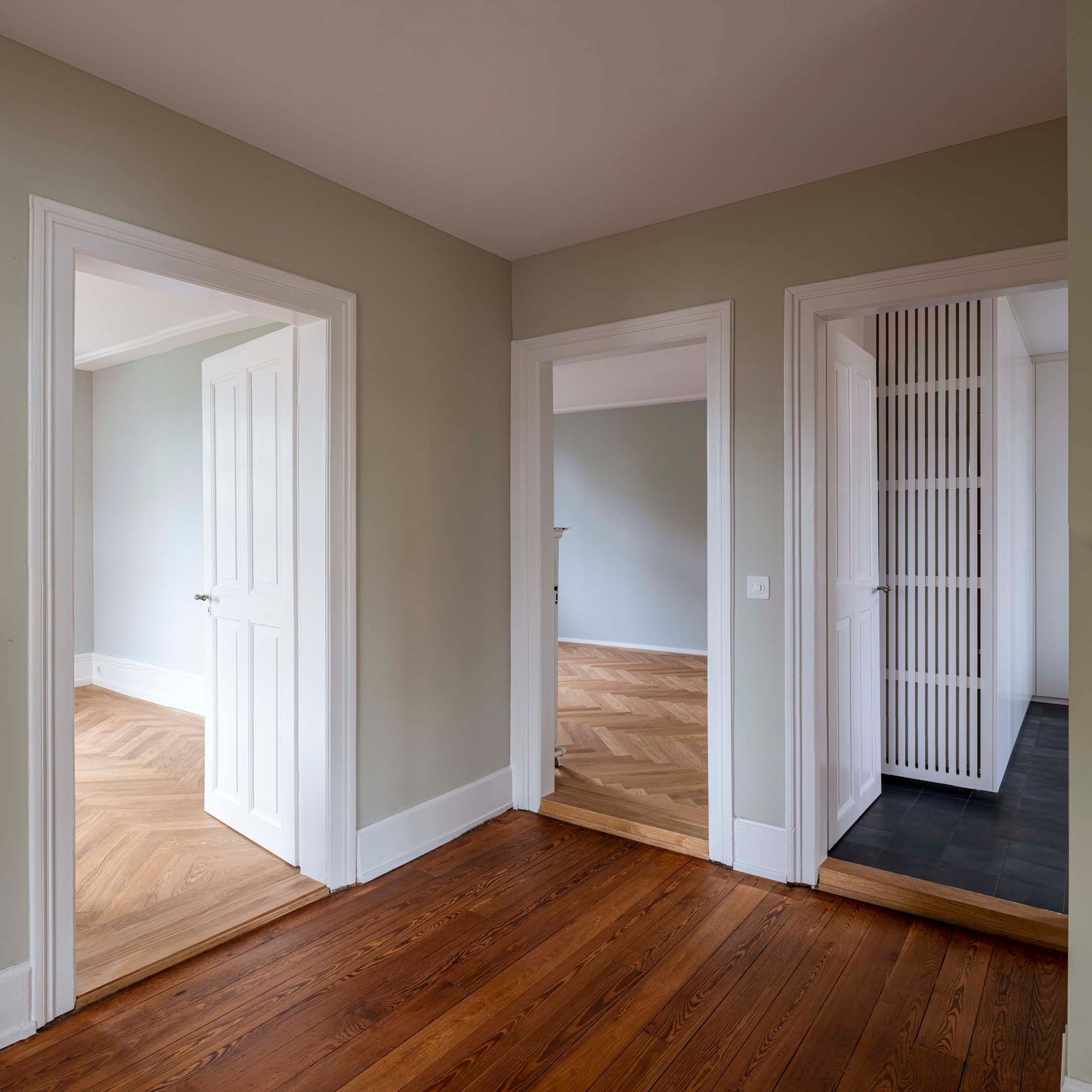 Emil Hirt AG, Malergeschäft in Zürich, Kreis 7