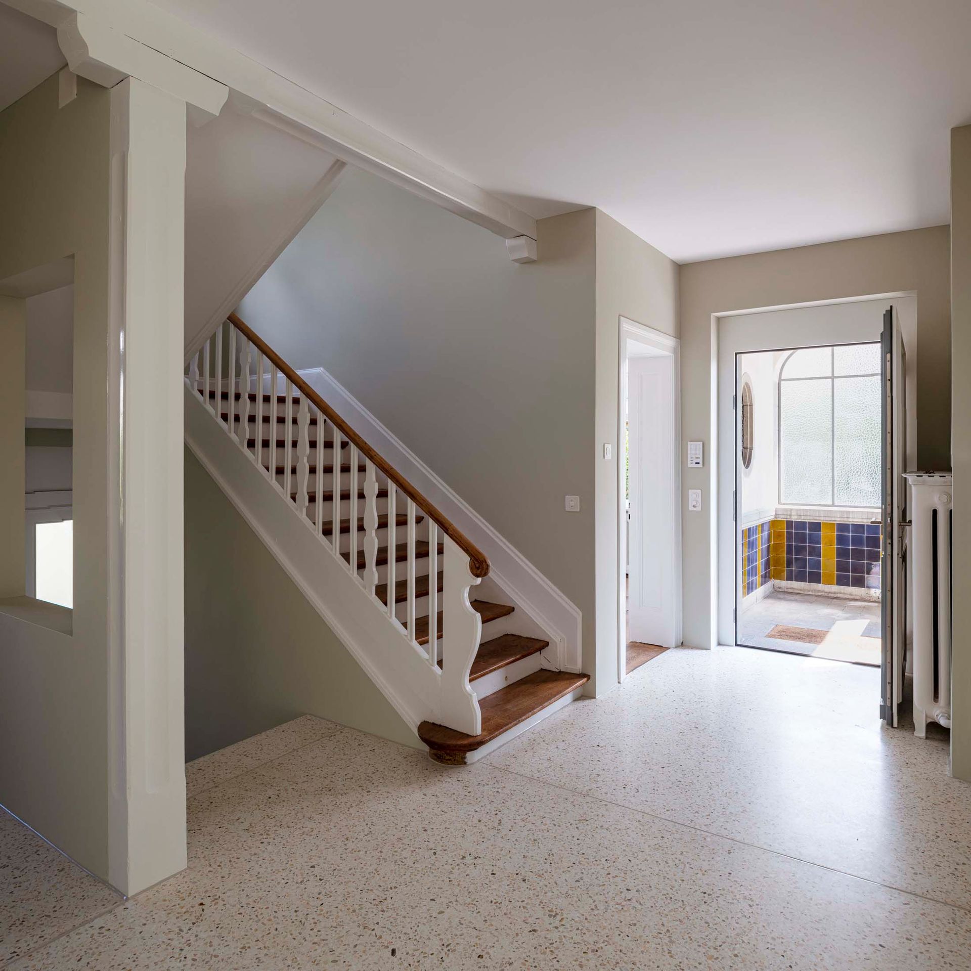 Emil Hirt AG, Malergeschäft in Zürich, Kreis 7