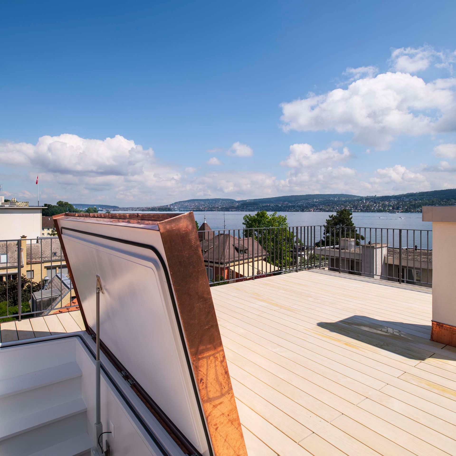 Emil Hirt AG, Malergeschäft in Zürich, Kreis 7