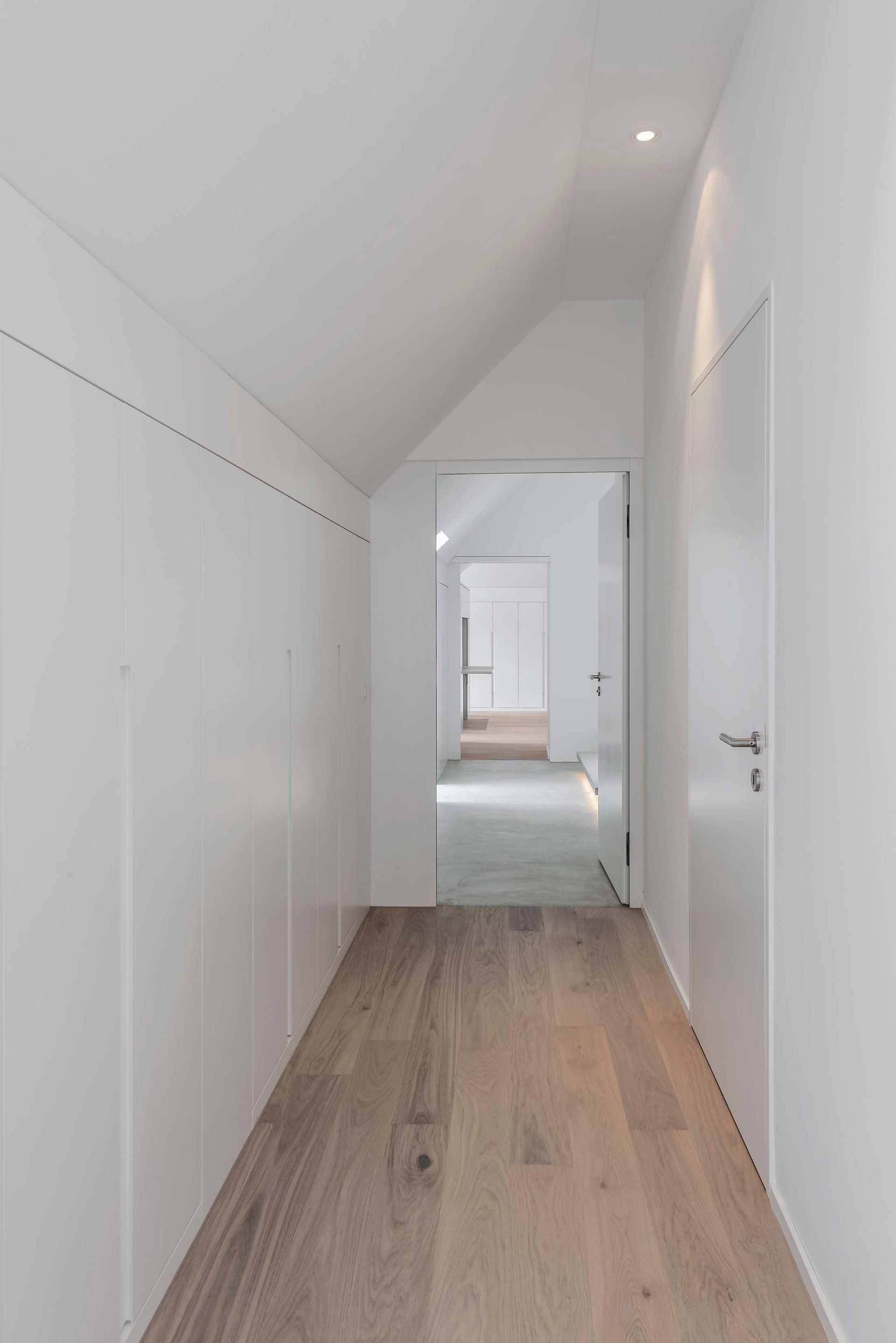 Emil Hirt AG, Malergeschäft in Zürich, Kreis 7