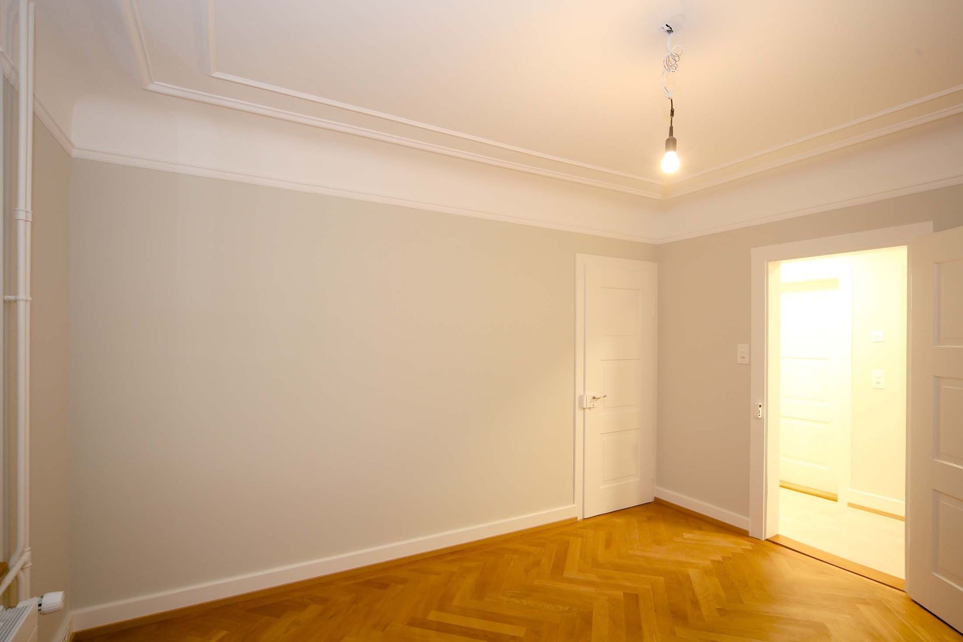 Emil Hirt AG, Malergeschäft in Zürich, Kreis 7