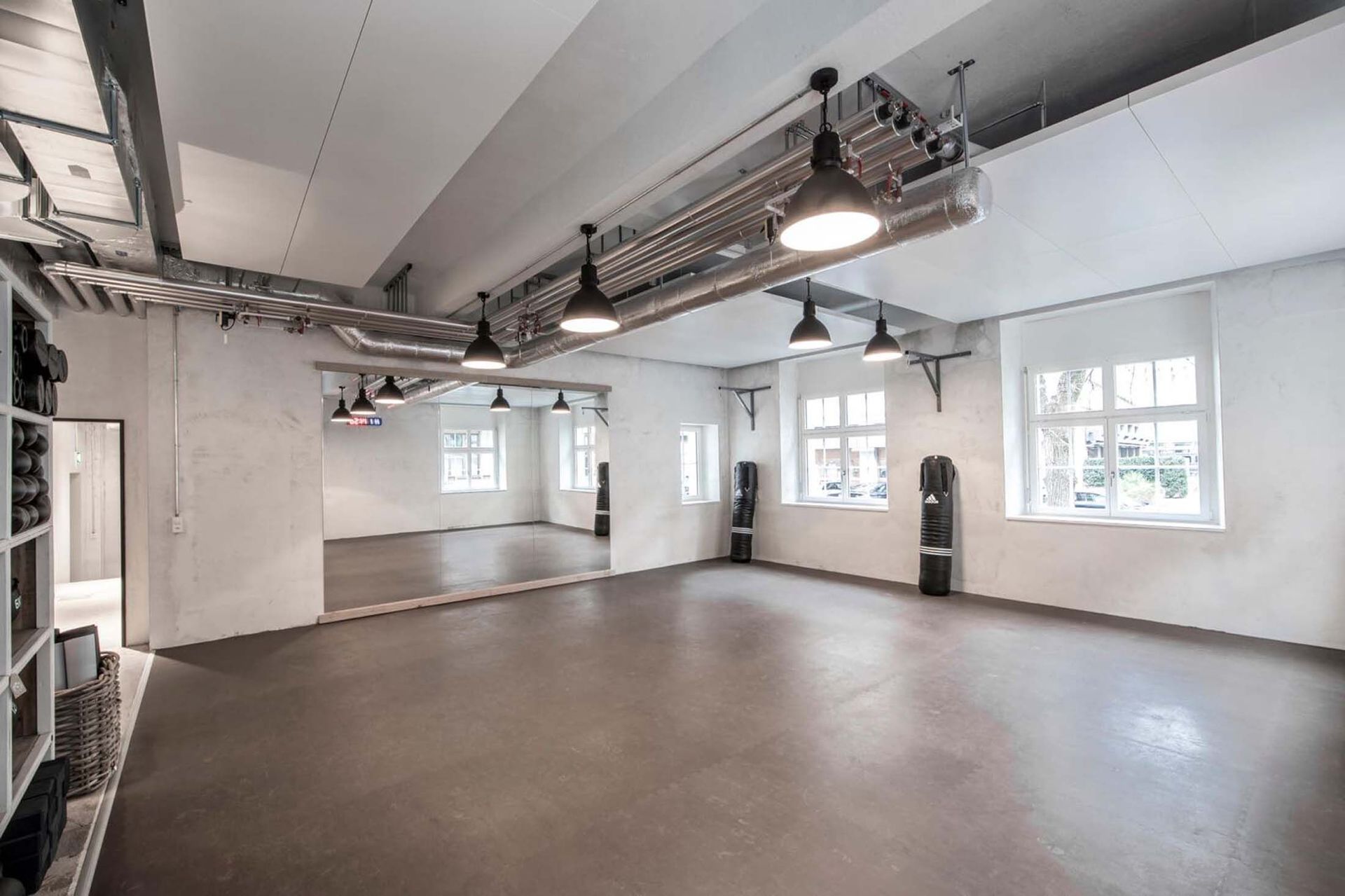 Emil Hirt AG, Malergeschäft in Zürich, Kreis 7