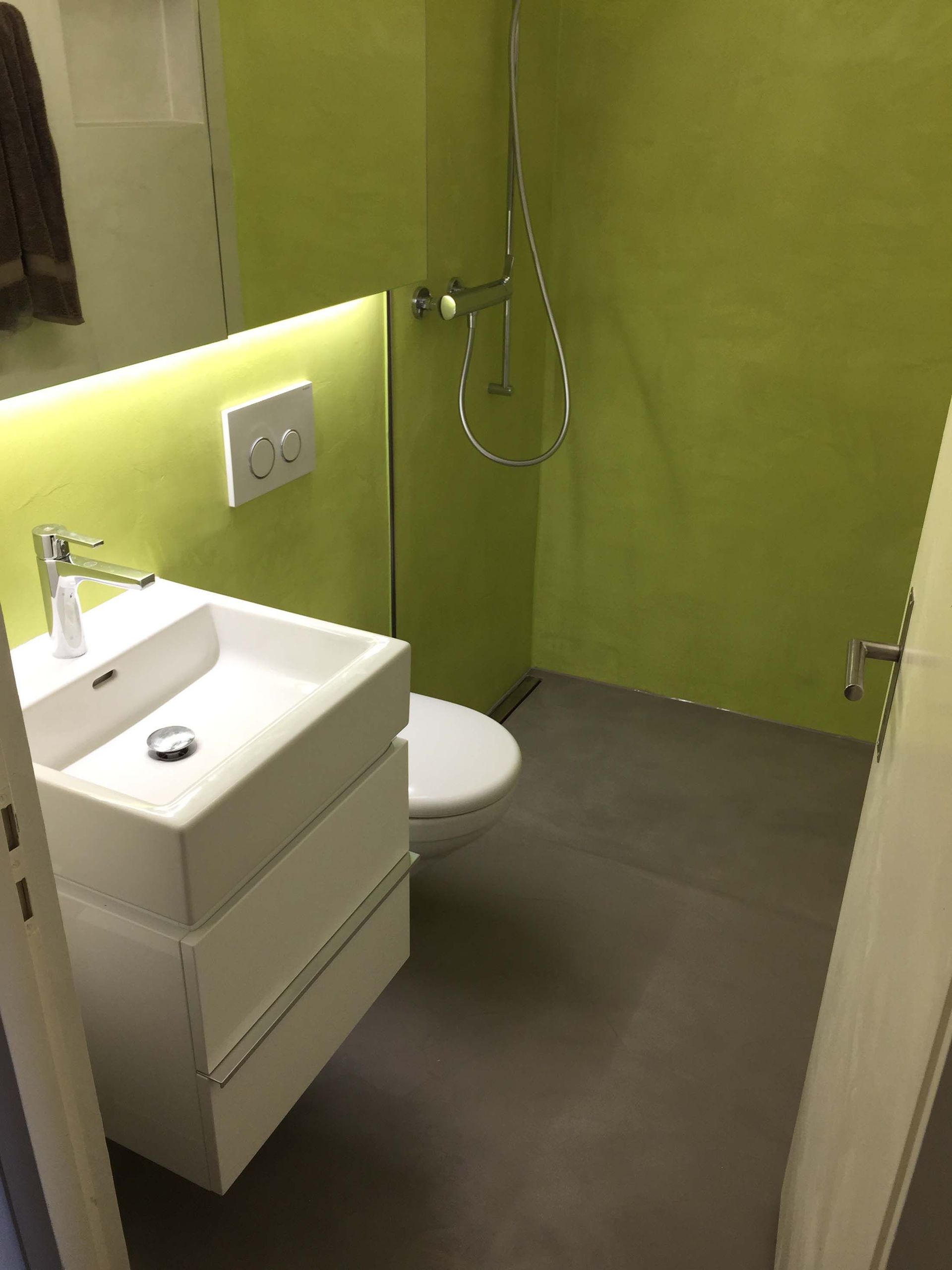 Emil Hirt AG, Malergeschäft in Zürich, Kreis 7