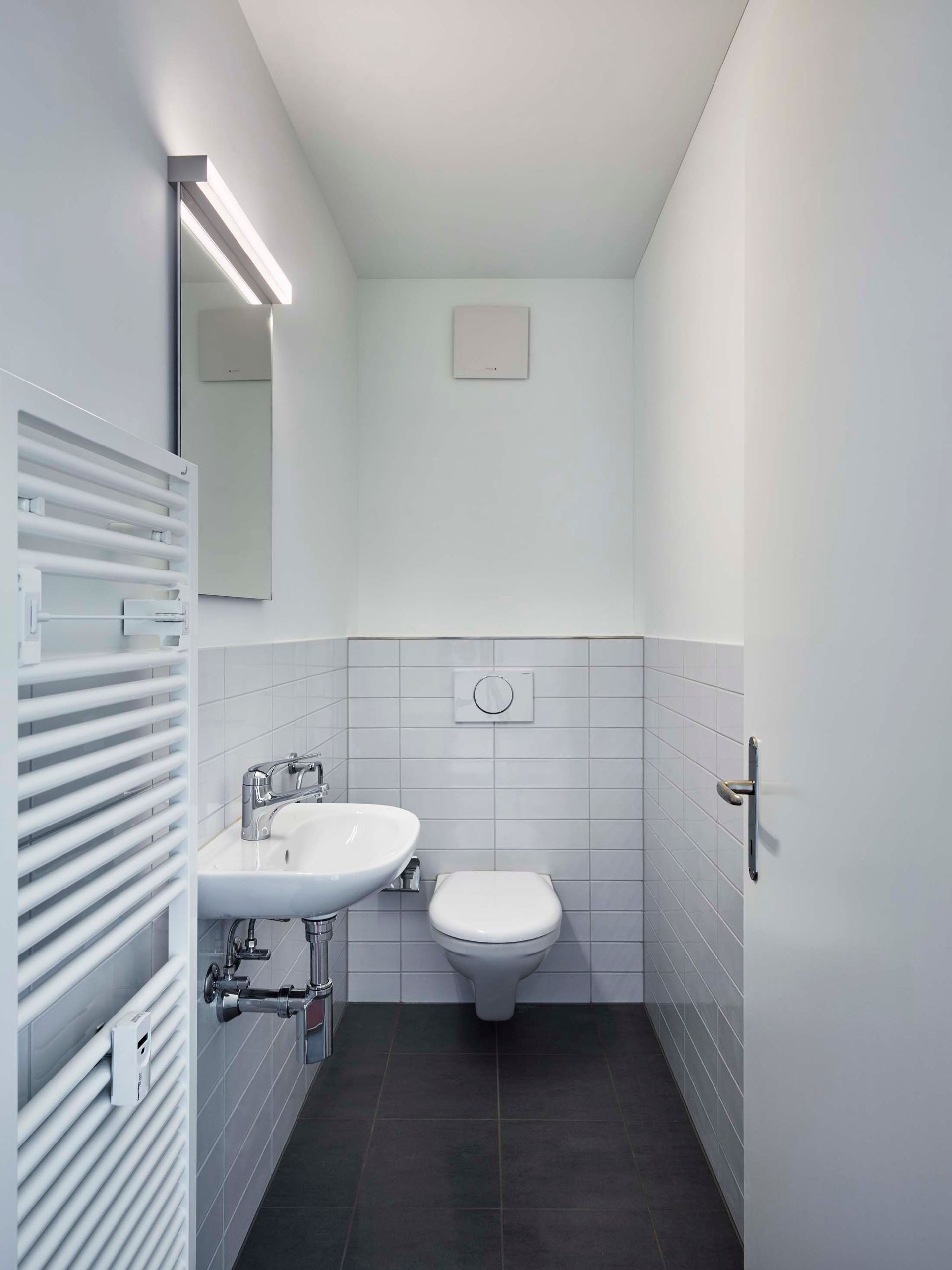 Emil Hirt AG, Malergeschäft in Zürich, Kreis 7