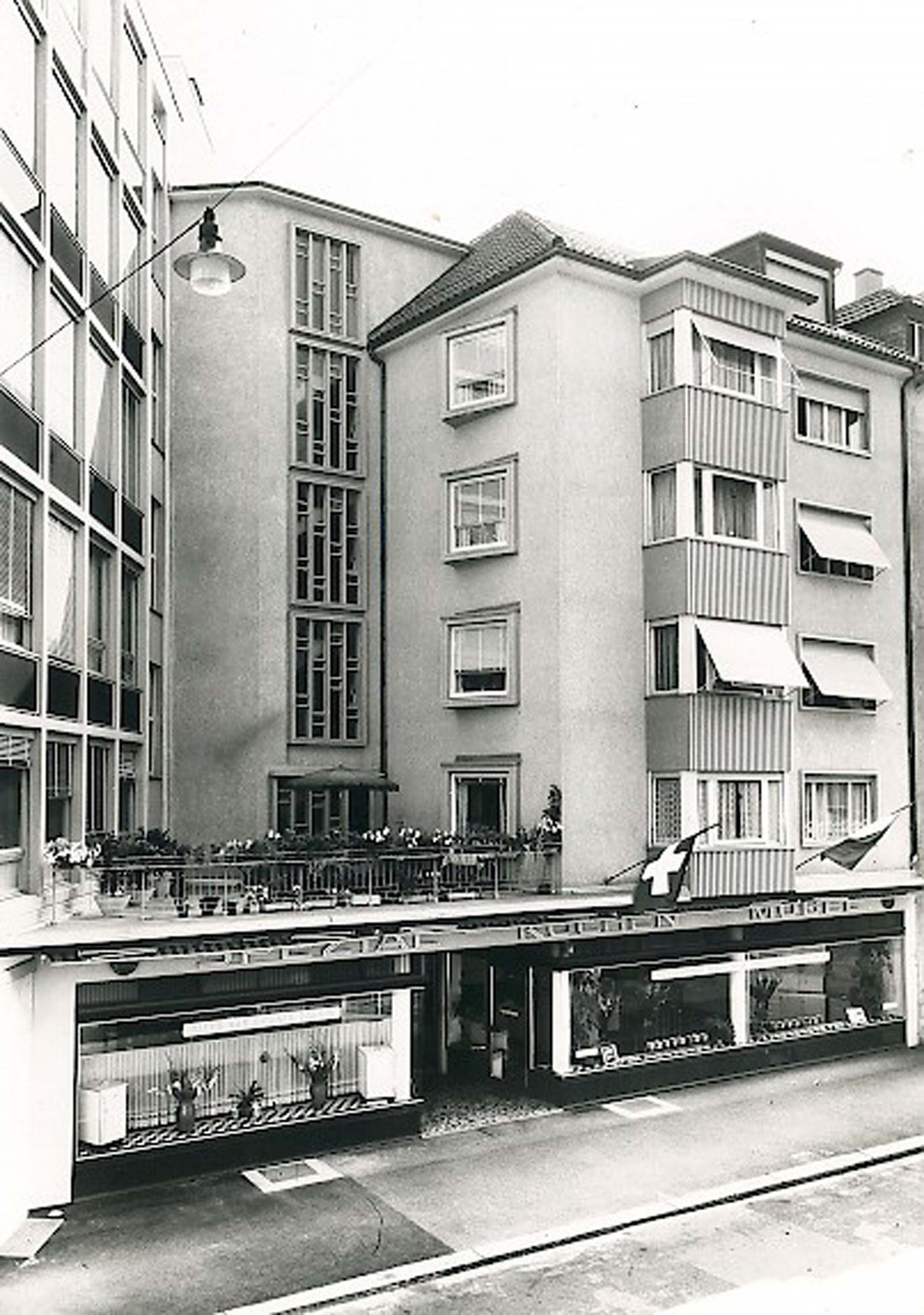 Emil Hirt AG, Malergeschäft in Zürich, Kreis 7