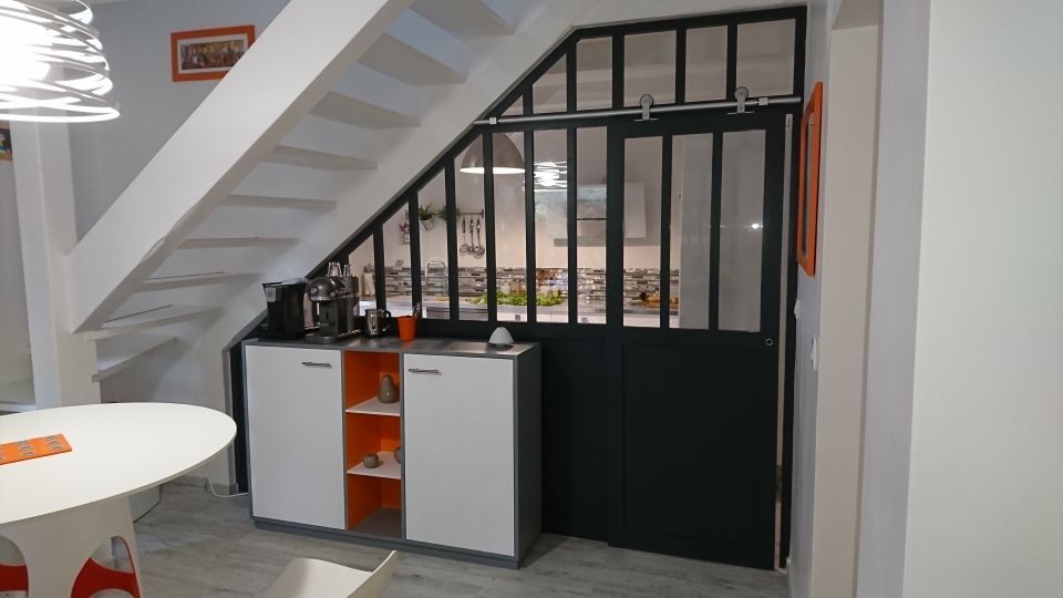 Verrière coulissante noire et verre