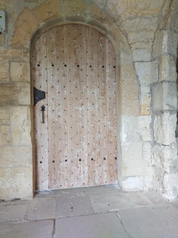 Porte de cave en bois neuve