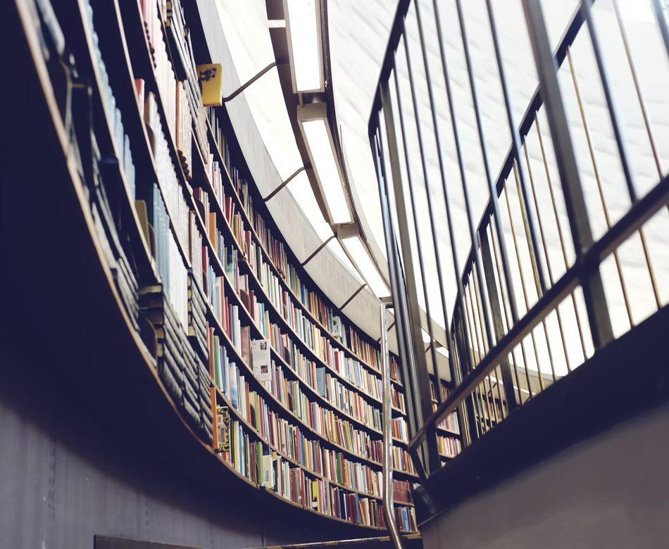 Grande bibliothèque circulaire