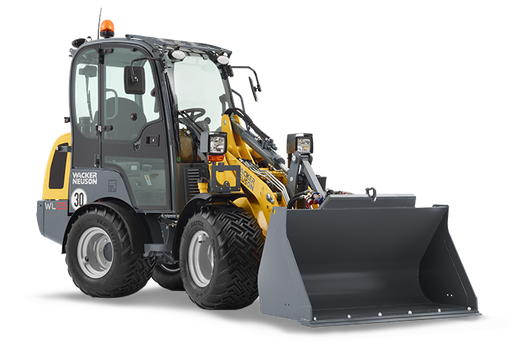 Auf einer weißen Fläche steht ein gelb-schwarzer Traktor mit einer Geschwindigkeitsbegrenzung von 30.