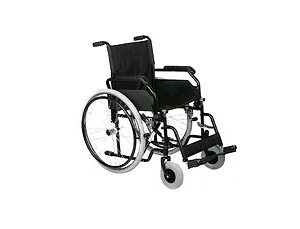 Una silla de ruedas negra con ruedas blancas sobre un fondo blanco.