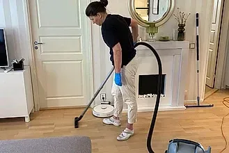 Kotisiivous, Aurinkopalvelut Oy