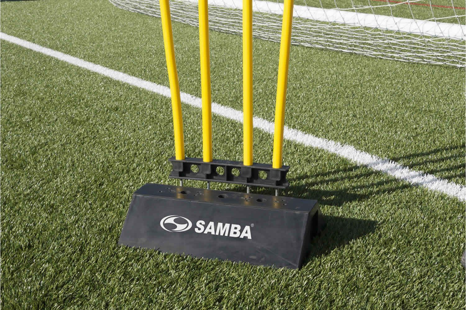 A black block with the word samba on it