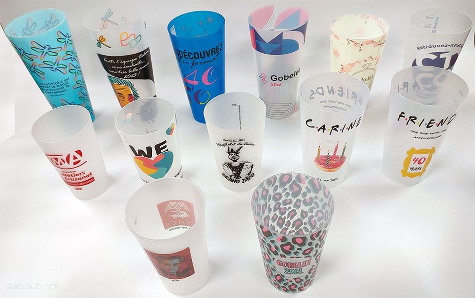 Eco Cup ou Gobelet translucide ou couleur personnalisation maquette toutes couleurs et tailles