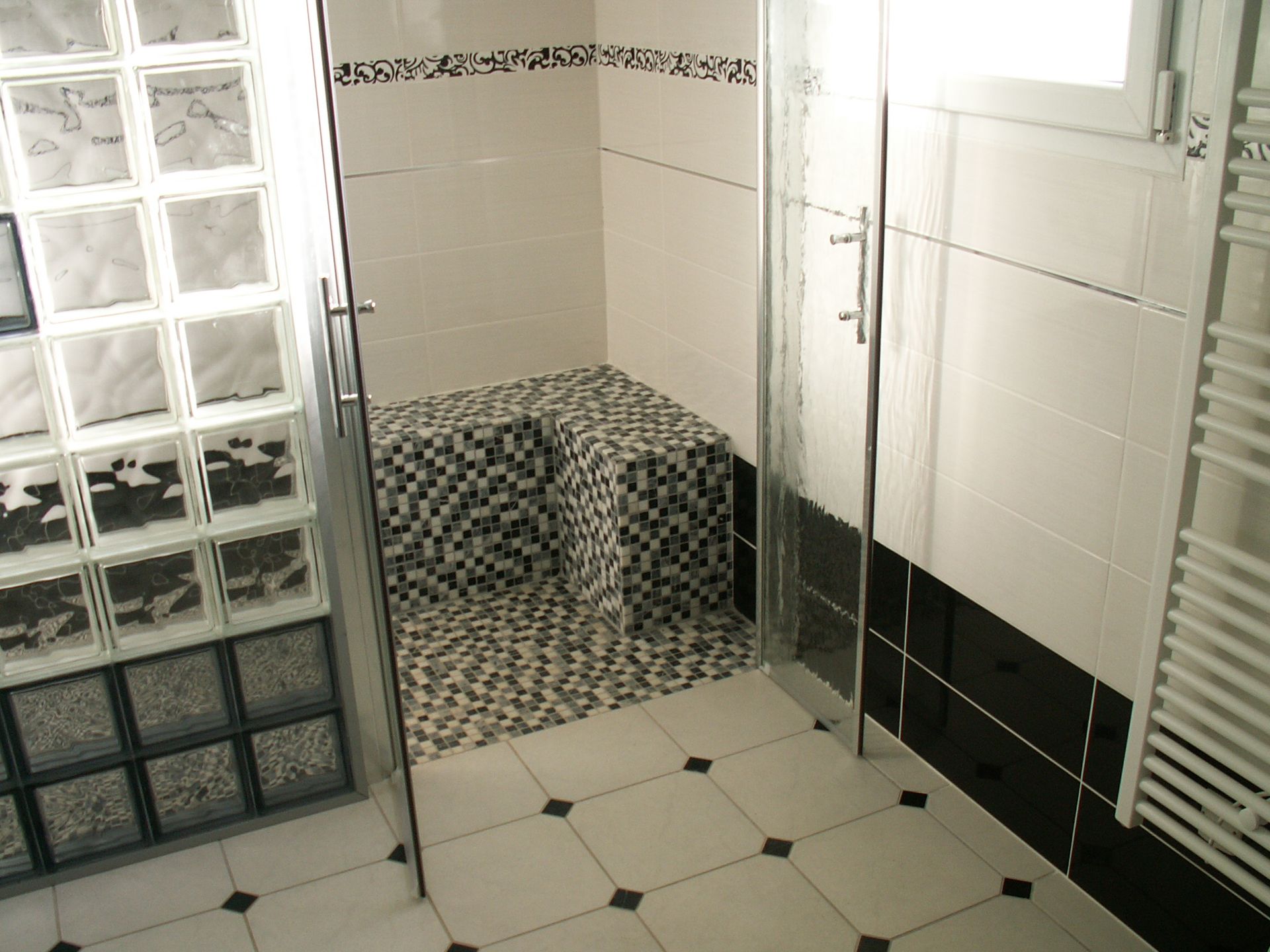 Banquette de douche italienne