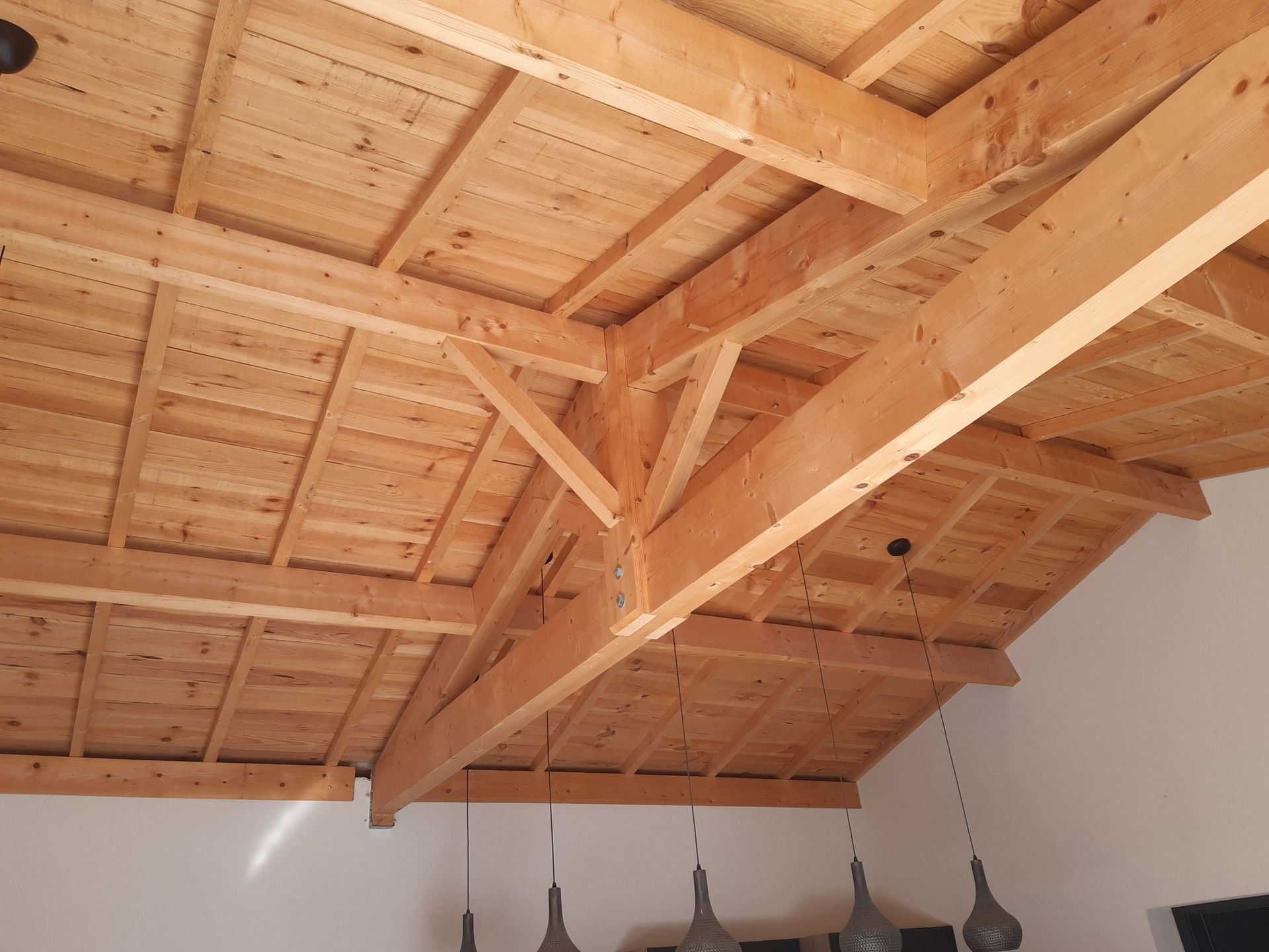 Charpente d'abri de piscine