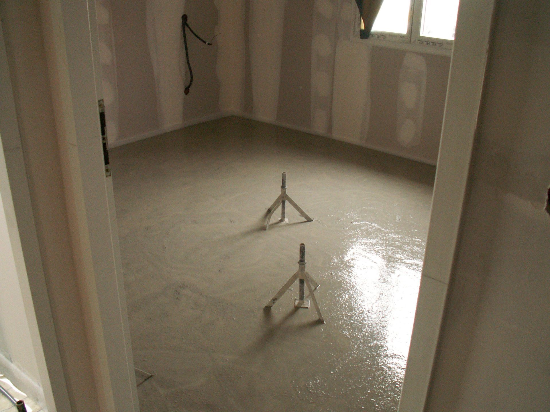 Coulage de chappe liquide sur plancher chauffant