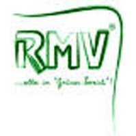 Grünes RMV-Logo mit geschwungenem Slogan auf weißem Hintergrund
