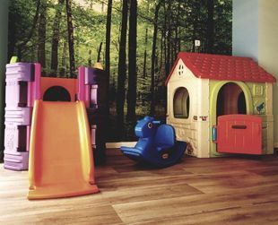 Little Jungle Casa y deslizadero de juguete