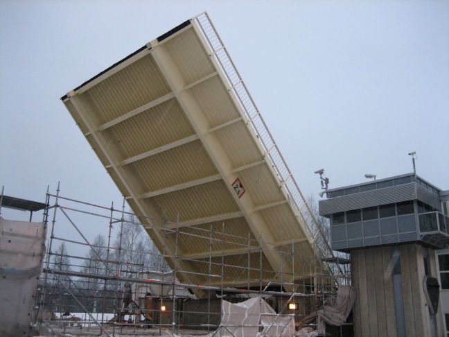 laitteistoa ammattilaisen pintakäsittelytöihin