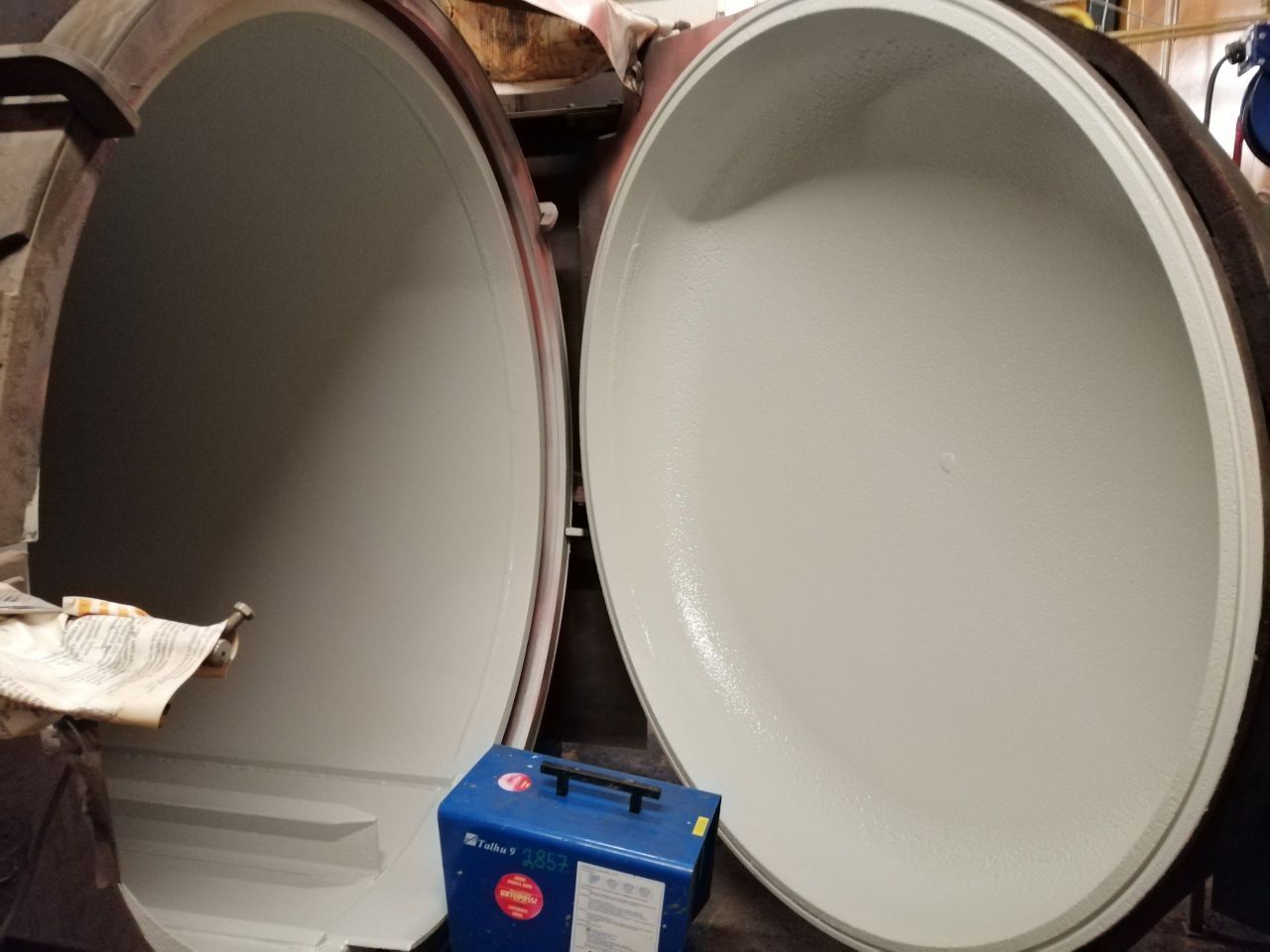 laitteet ja kalusto pintakäsittelytöihin