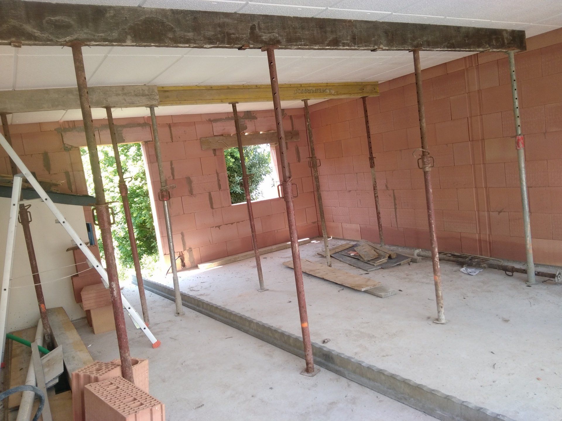 Construction d'une extension