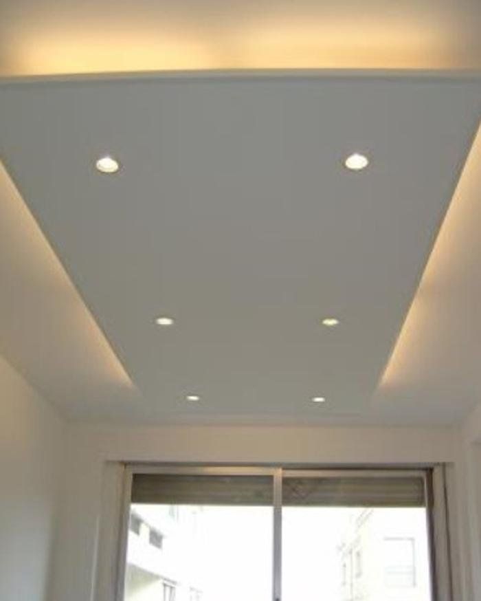 Faux plafond en plâtre