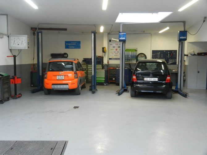 Entretien réparation automobile - Garage Calabrais Miège
