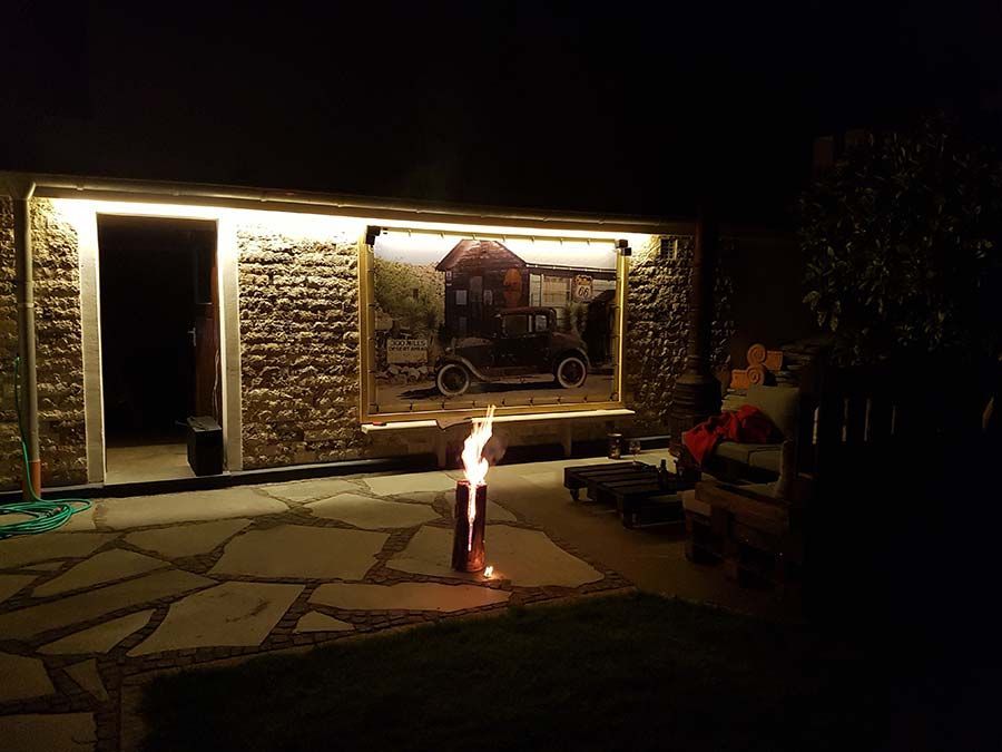 Terasse mit Lagerfeuer