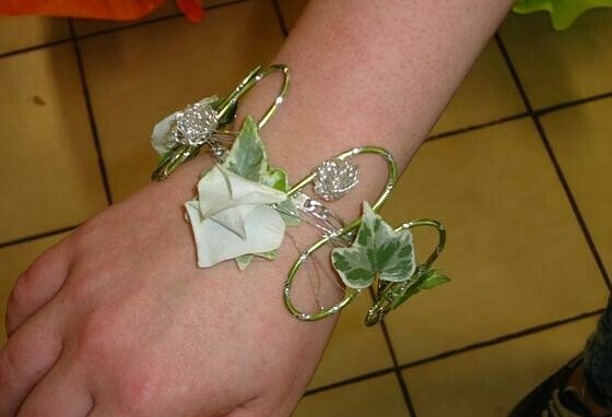 Bracelet en fleurs