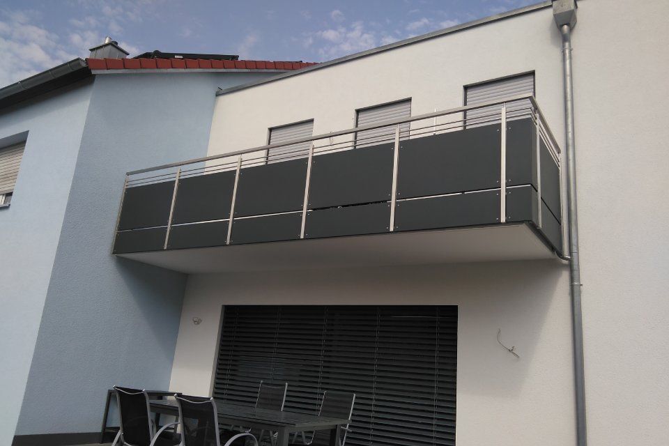 Schummer Metallbau Terrasse mit Geländer